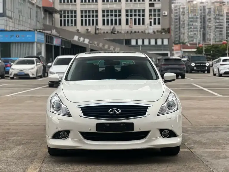 Infiniti G Series G25 Sedan Luxury Sport