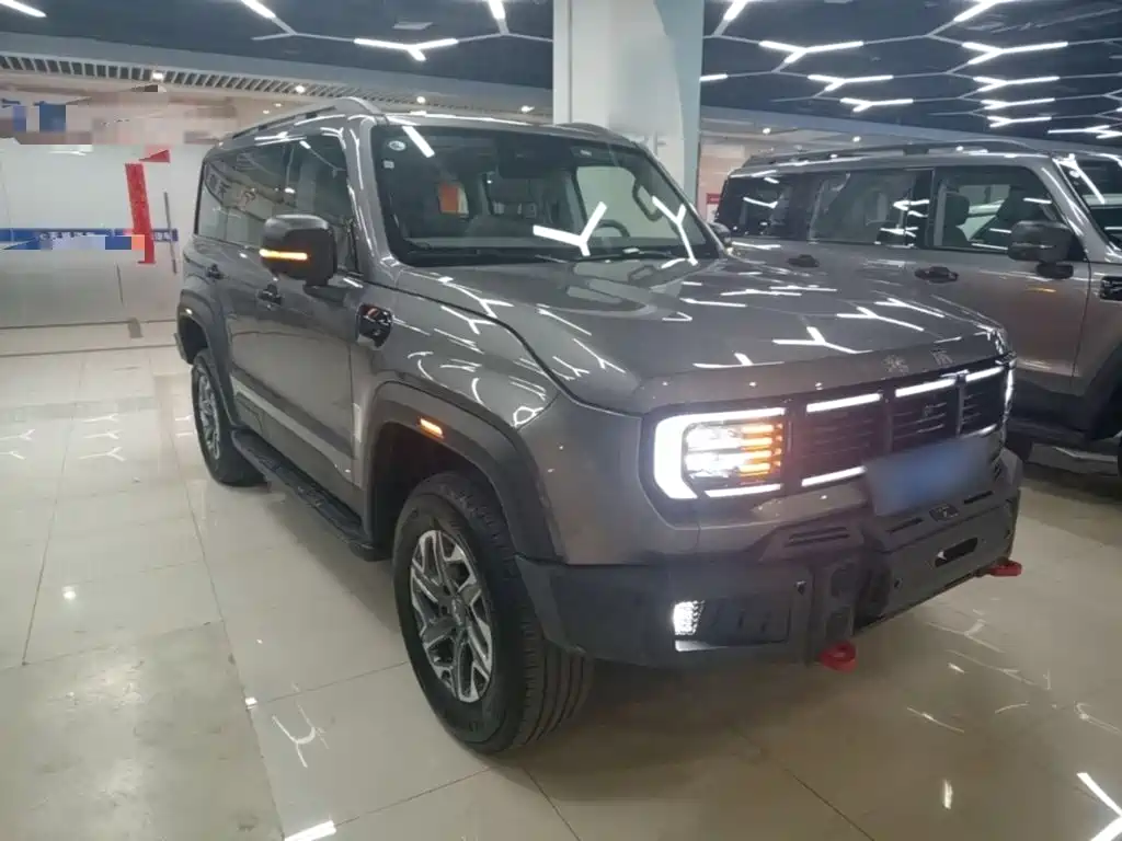 BAIC BJ40 2.0 T Gasoline Standard