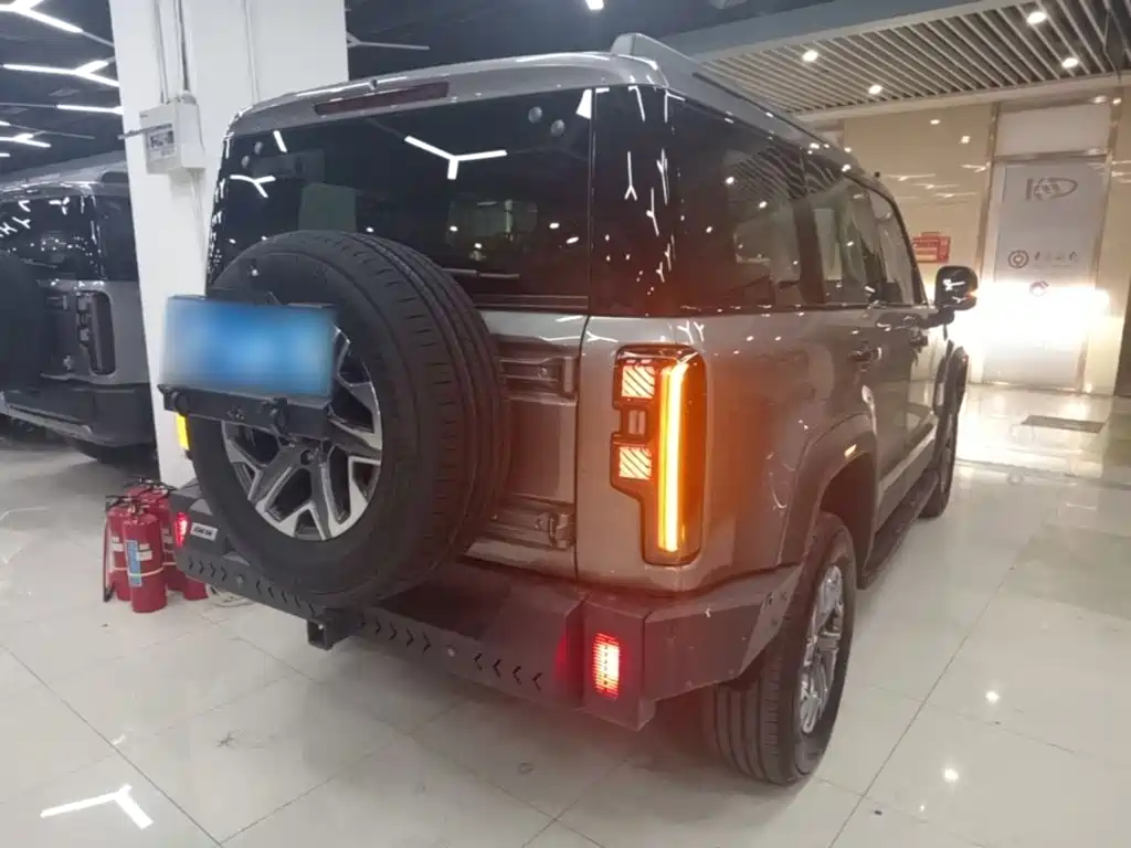 BAIC BJ40 2.0 T Gasoline Standard