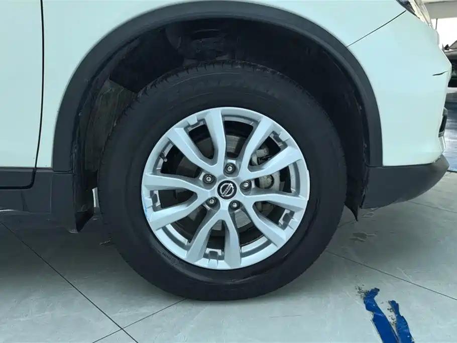 X-Trail 2.0 L XL ITS CVT 2 WD Connected Comfort