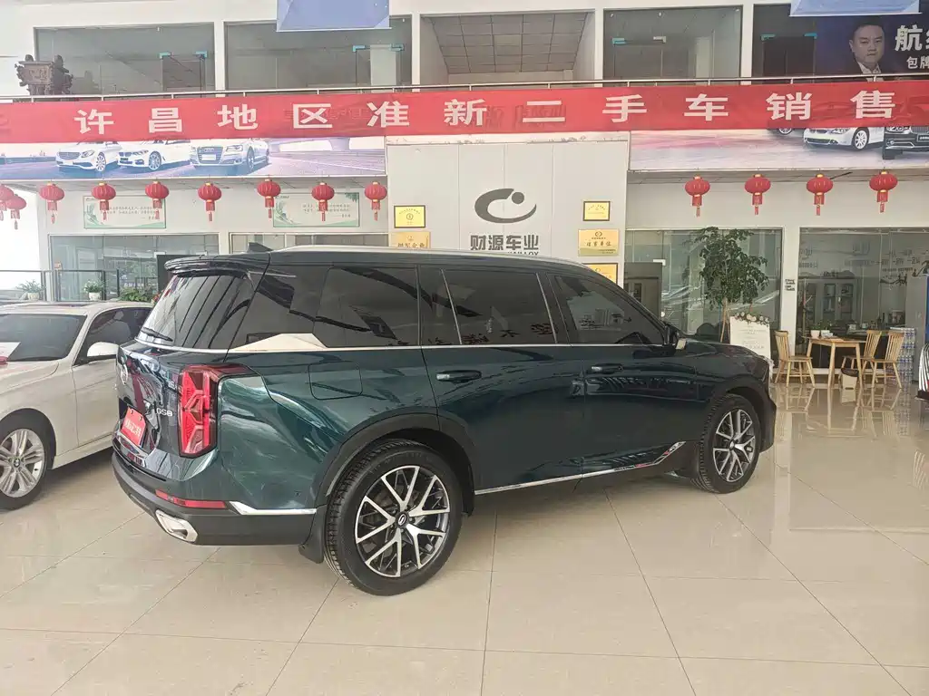 GAC Trumpchi GS8 Navigator Series 2.0 TGDI 2 WD Distinguished (6-seat)