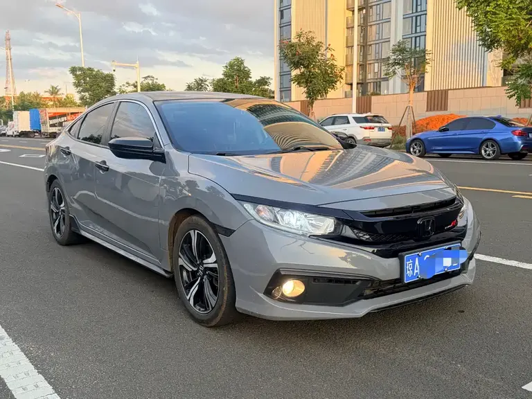 Honda Civic 220 TURBO CVT Ignite Motion CN-V