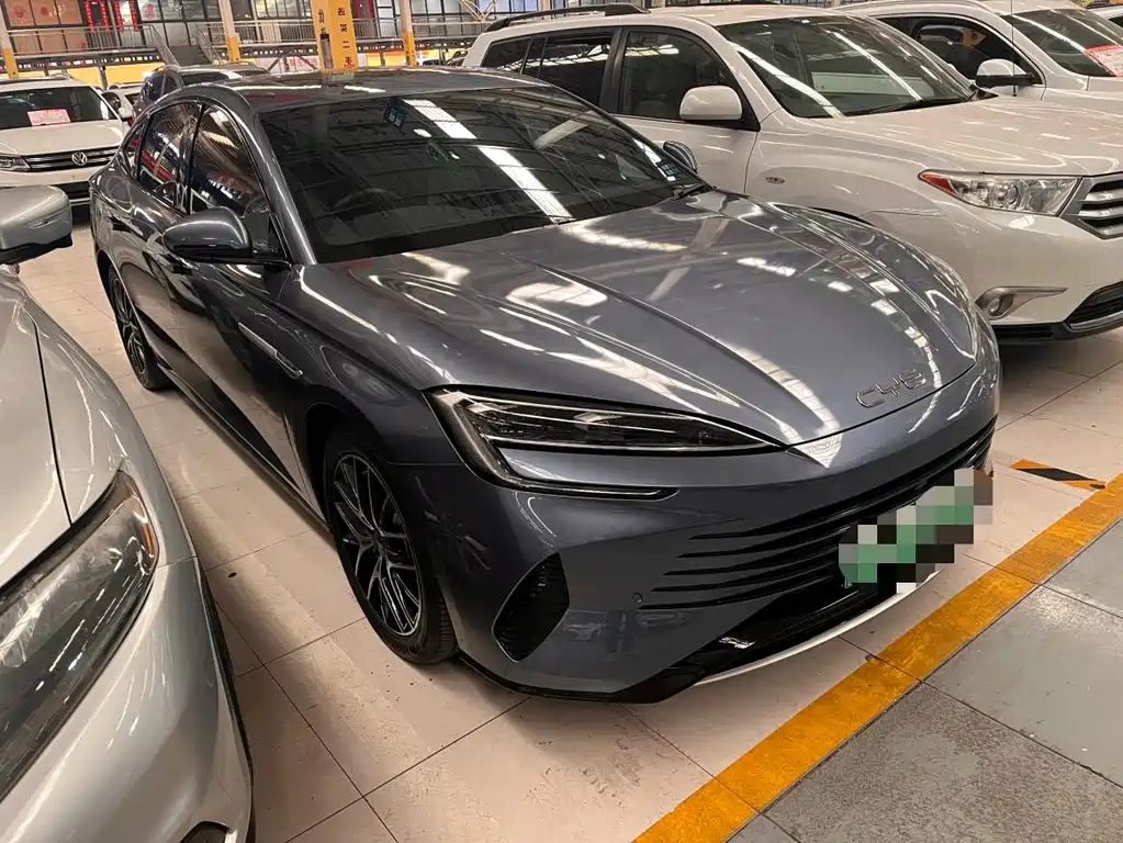 Seal 07 DM-i Smart Drive DM-i 1.5 L 125 km Luxury