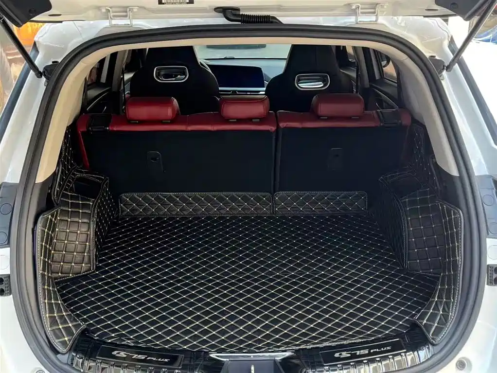 Changan CS75 PLUS 1.5 T Auto Luxury