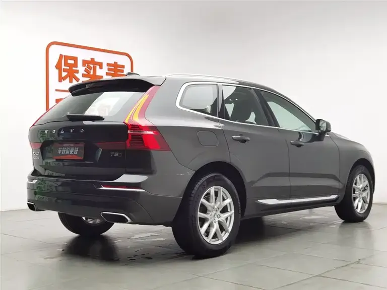 Volvo XC60 T5 4 WD Smart Ease Luxury