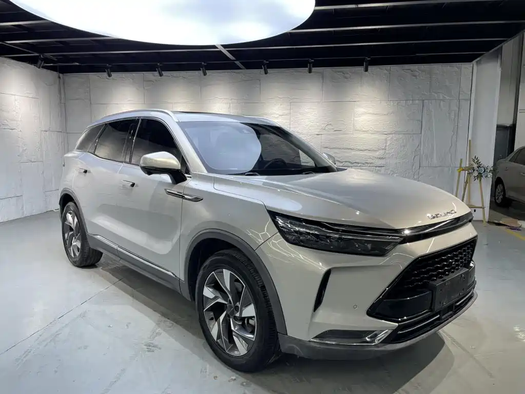 BAIC X7 1.5 TD DCT Premium Trend