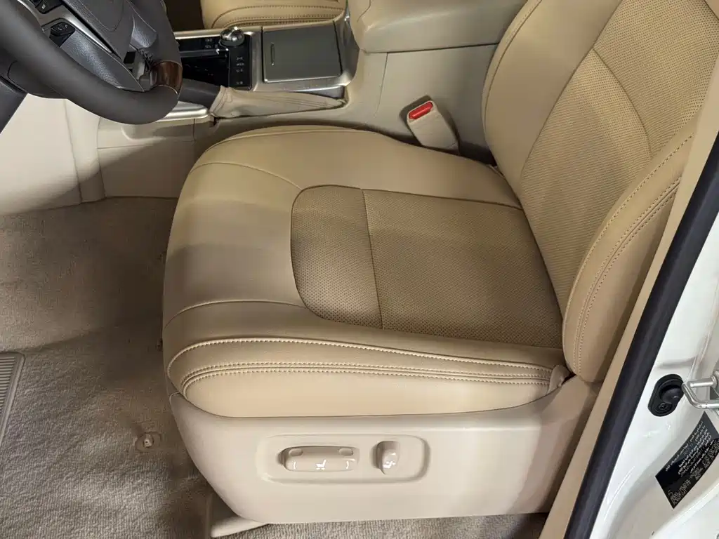 Land Cruiser (Import) 4.0 L Auto