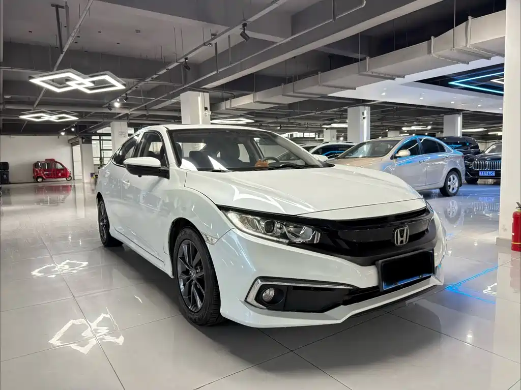 Civic 180 TURBO CVT Style Motion CN-V
