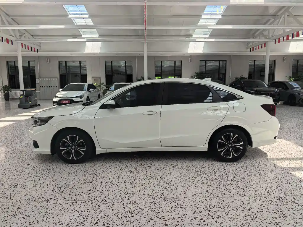 Crider 180 Turbo CVT Luxury