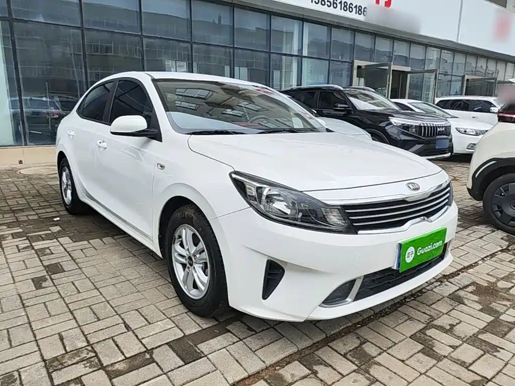Forte 1.6 L Auto Style CN-VI