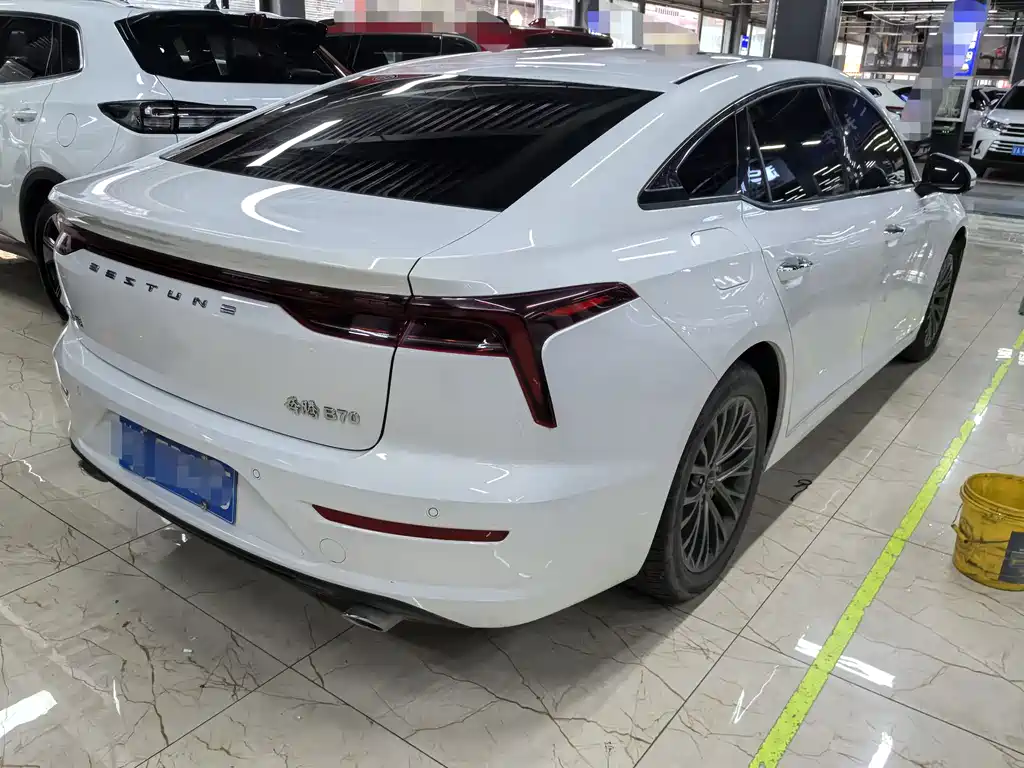 Besturn B70 3 rd Gen 1.5 T Auto Smooth Enjoyment