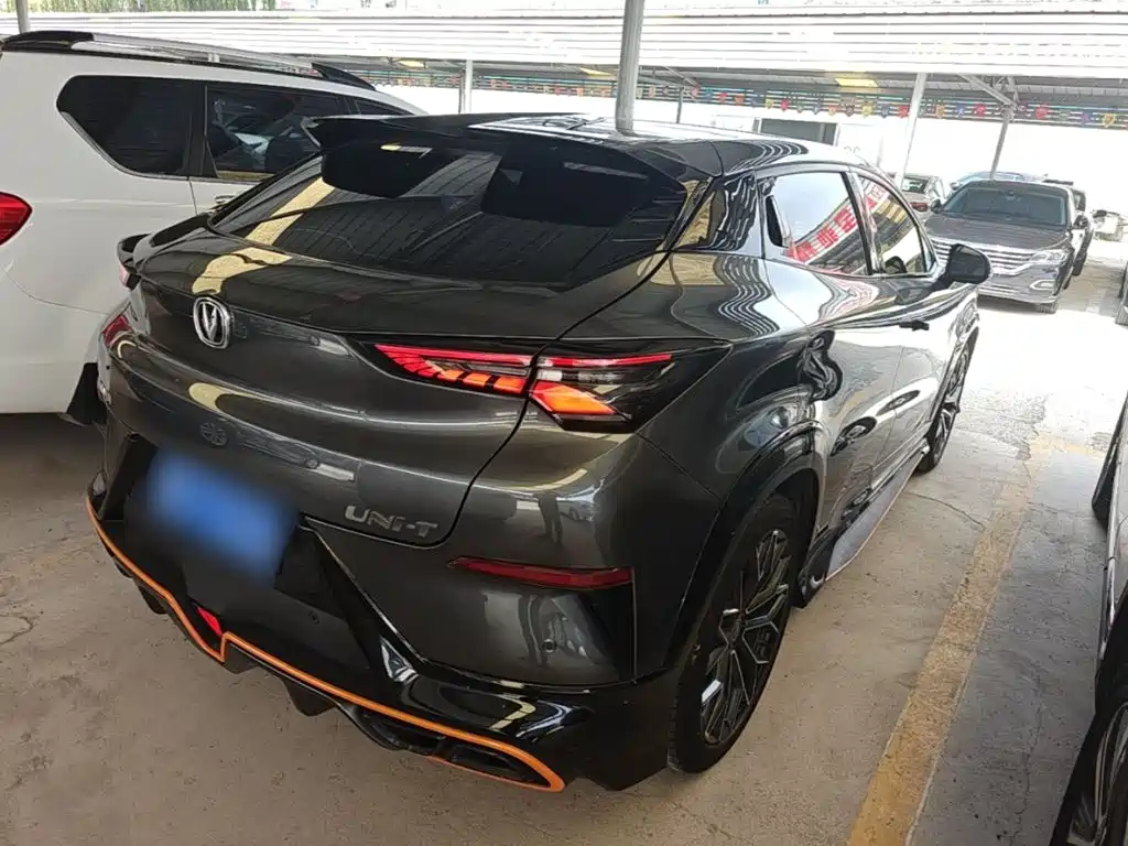 Changan UNI-T 1.5 T Distinguished