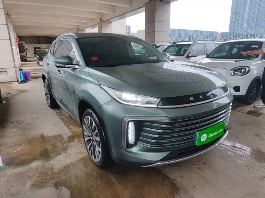 Exeed Lingyun 星途凌云 2023款 400 T 四驱星尊版