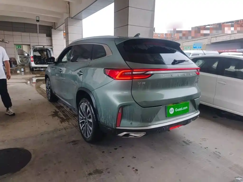 Exeed Lingyun 星途凌云 2023款 400 T 四驱星尊版