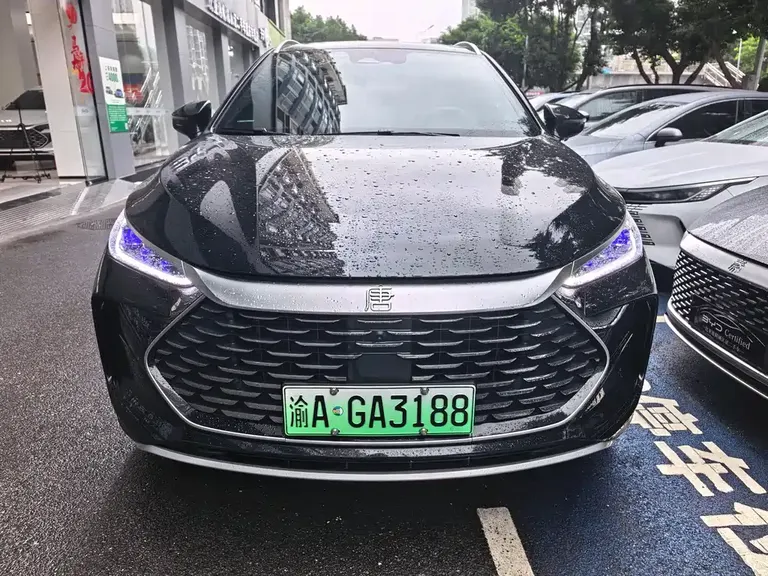 BYD Tang NEV DM-i 115 KM Distinguished