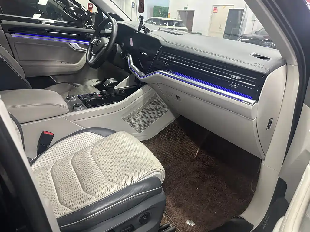 Touareg 3.0 TSI Sharp Smart CN-VI