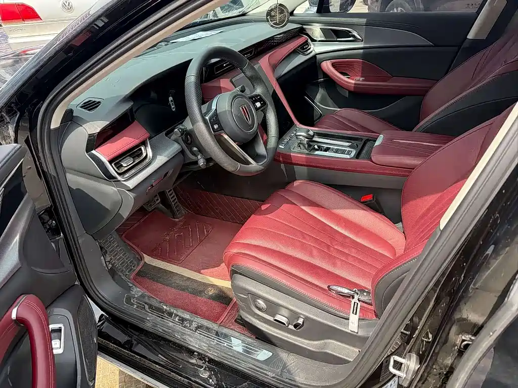Hongqi H5 2.0 T Auto Connected Flagship Enjoyment