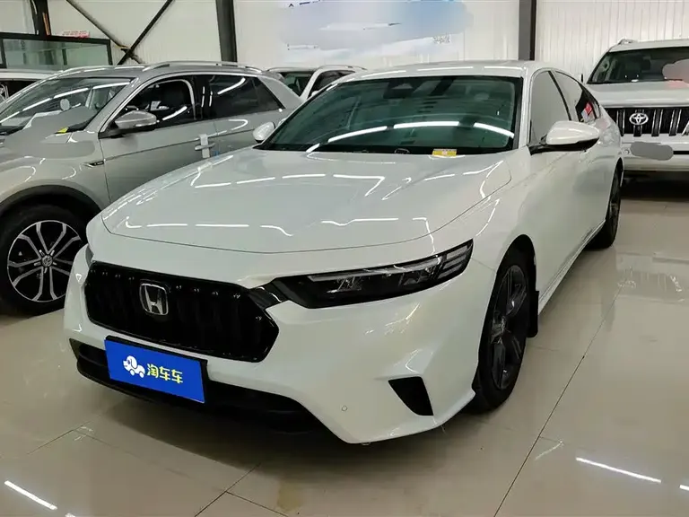 Honda Inspire 260 TURBO Refined