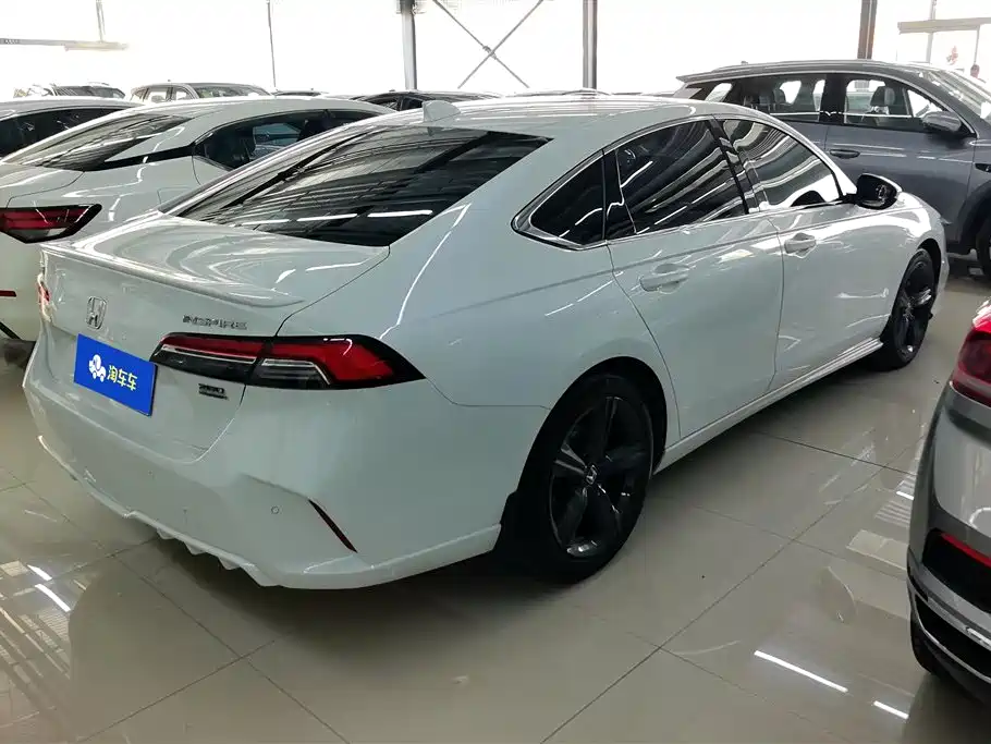 Inspire 260 TURBO Refined