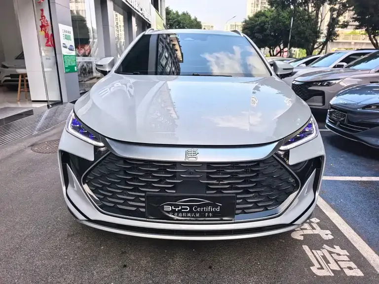 BYD Tang NEV DM-i Glory 112 KM Distinguished