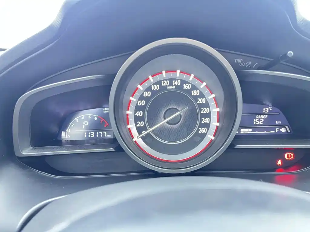 Mazda 3 Axela Sedan 1.5 L Auto Luxury
