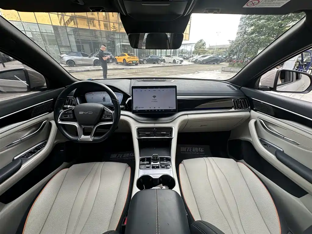 Song PLUS NEV Champion DM-i 110 KM Flagship PLUS