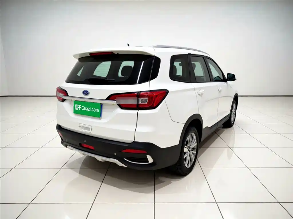 观境 观境 2019款 1.6 L 手动领先型