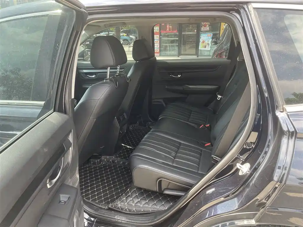 Breeze 240 TURBO 2 WD Luxury 5-seat