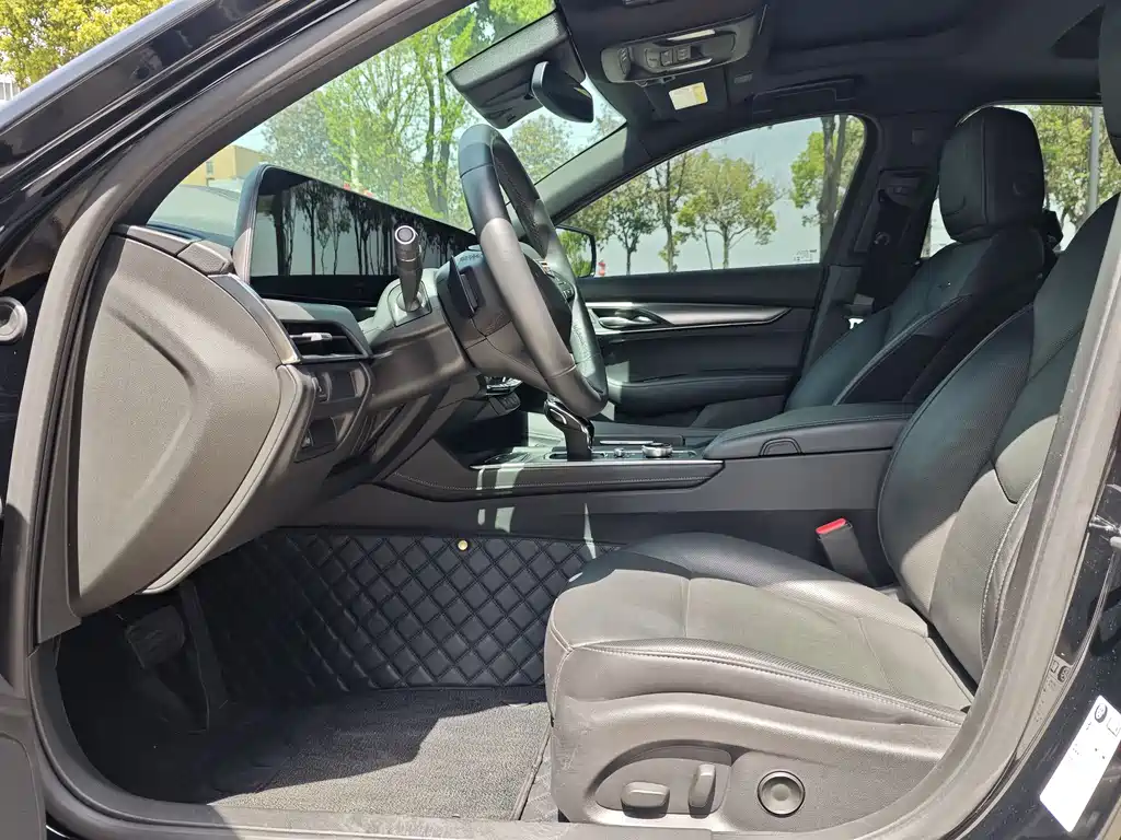 Cadillac CT5 28 T Luxury Pro