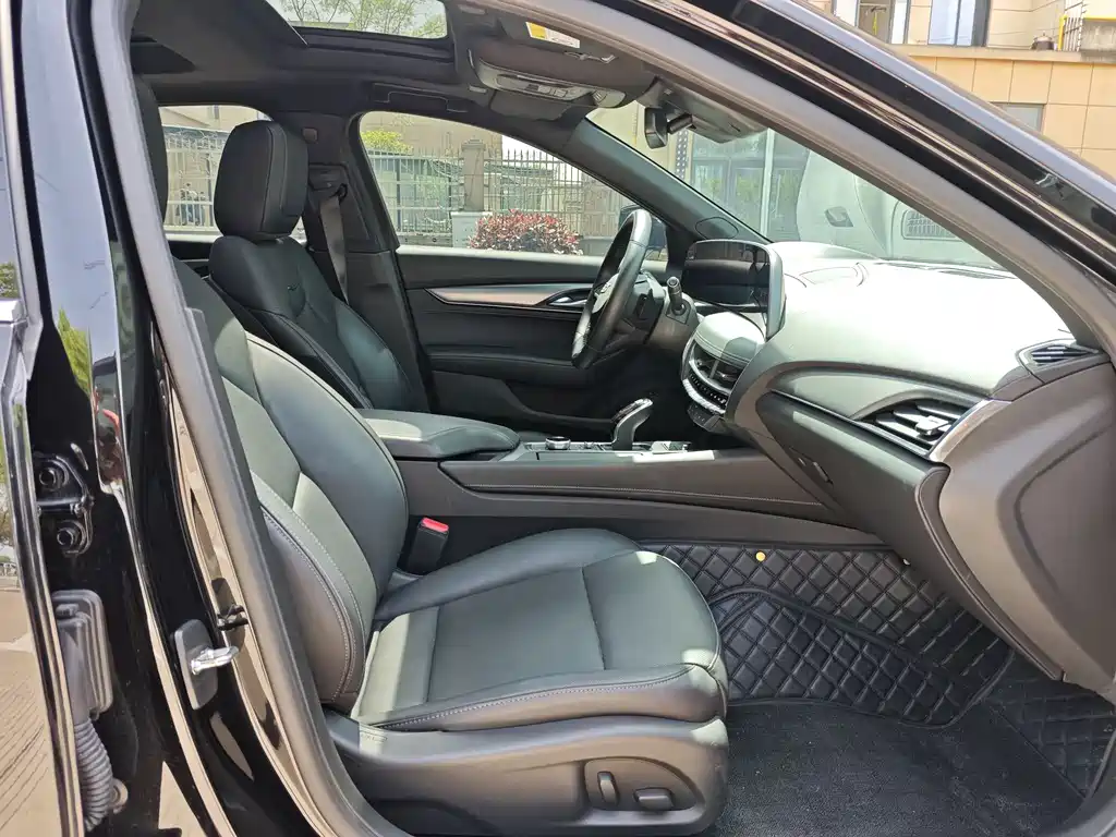Cadillac CT5 28 T Luxury Pro