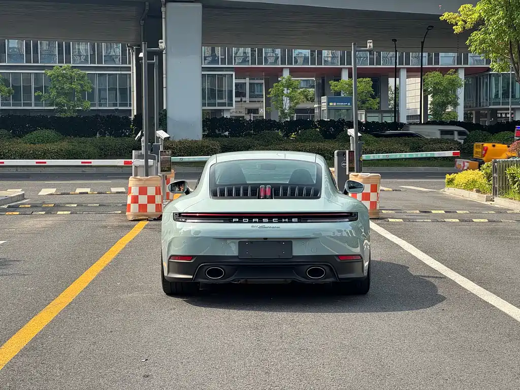 Porsche 911 Carrera 3.0 T