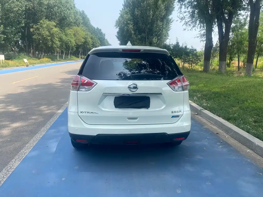 X-Trail 2.0 L CVT Comfort 2 WD