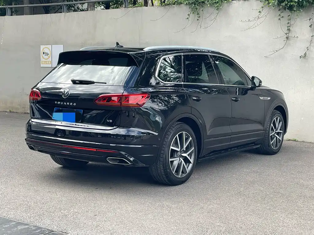 Touareg 3.0 TSI Sharp Enjoyment Classic Sport Package