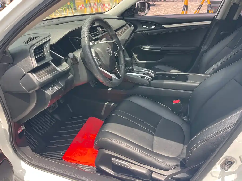 Civic 220 TURBO CVT Power Motion CN-VI