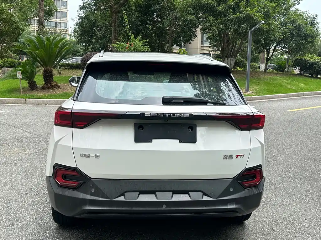Besturn T77 230 TID Auto Premium CN-V