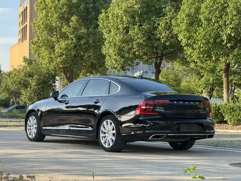 Volvo S90 T5 Smart Ease Luxury
