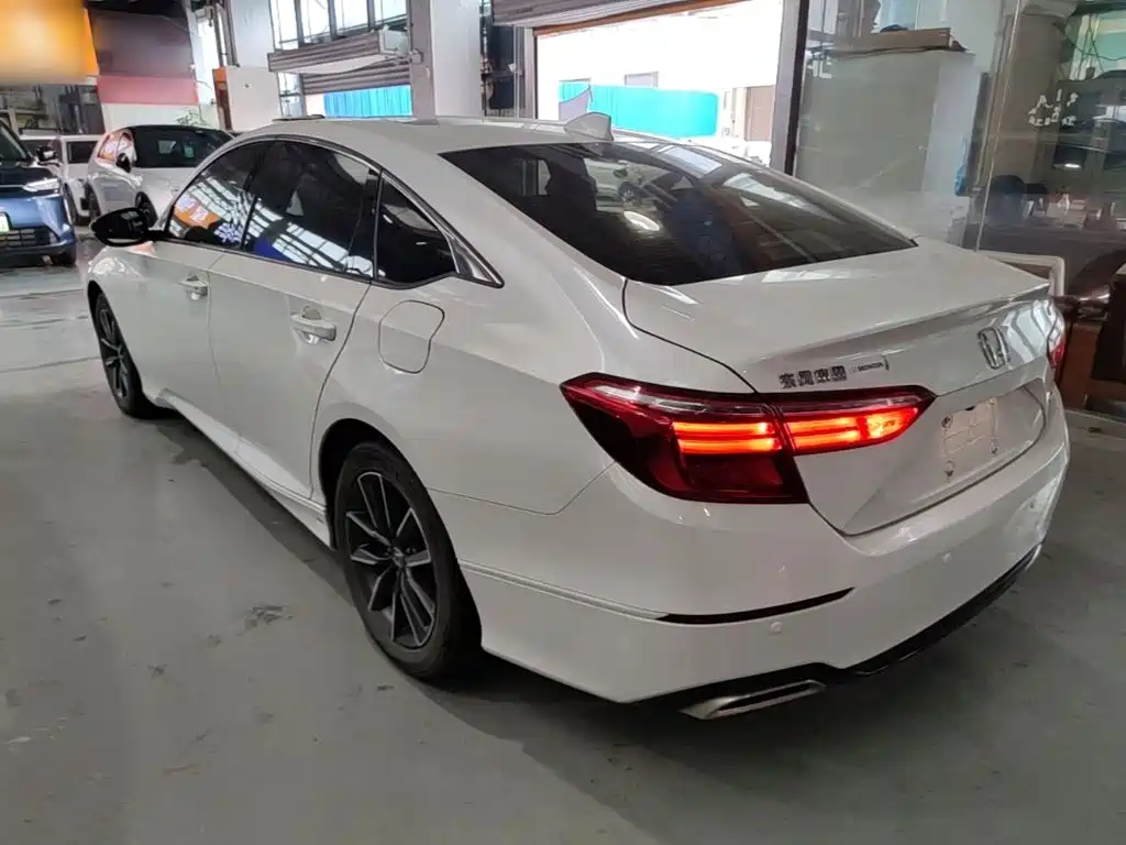 Inspire 260 TURBO Refined