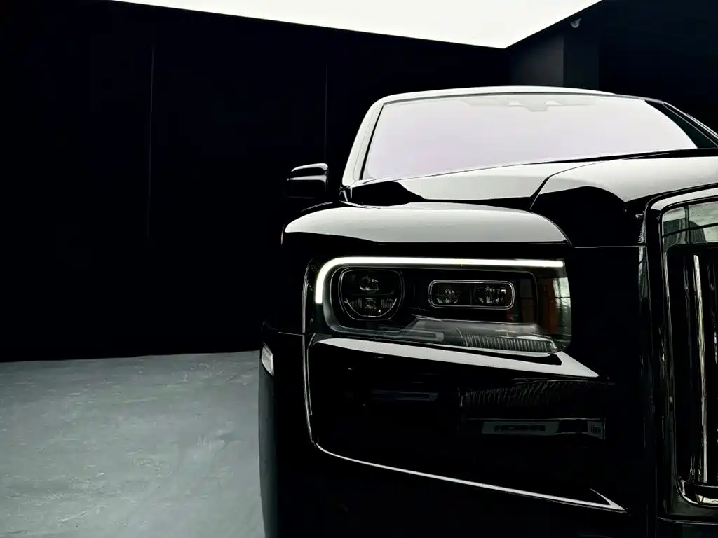Cullinan Black Badge