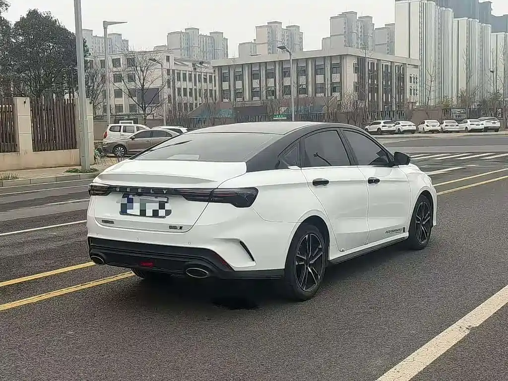 Binrui Binrui COOL 1.5 T DCT Lightning