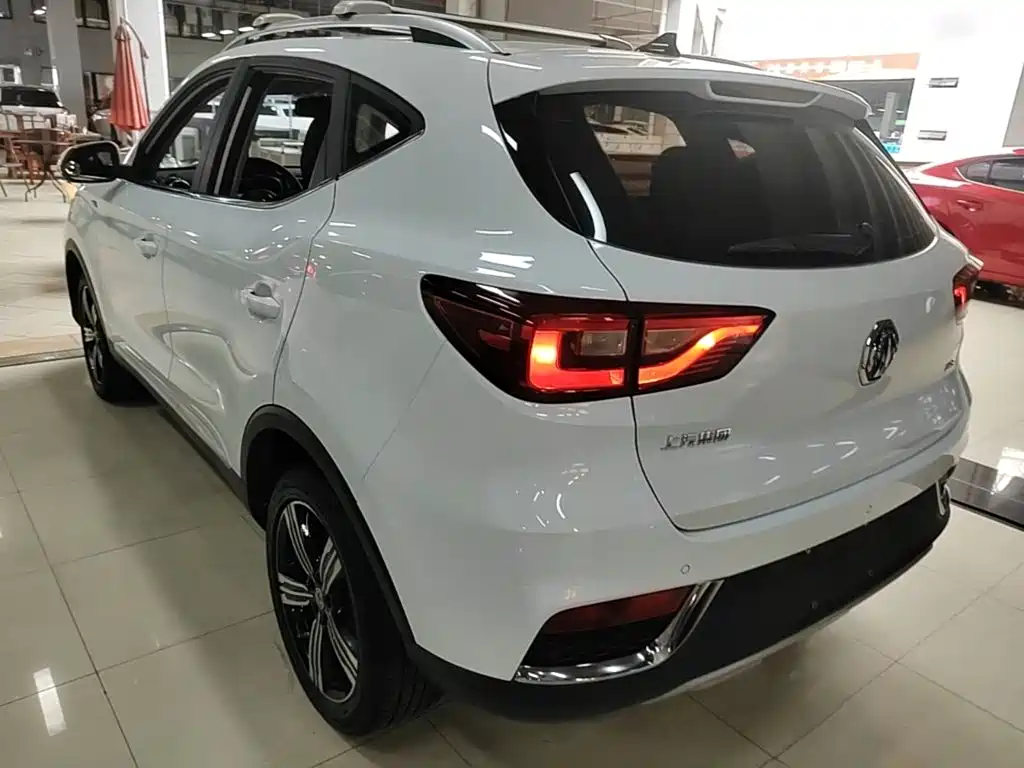 MG ZS Global Million Smooth 1.5 L Manual 65 Sunroof