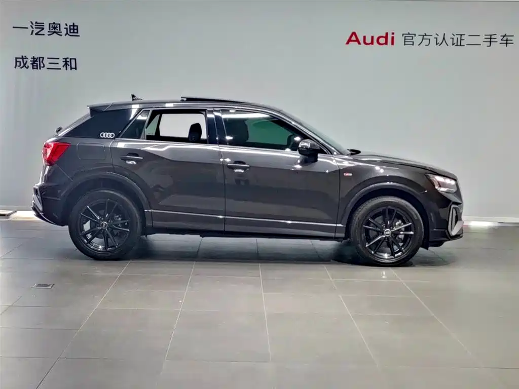 Audi Q2 L 35 TFSI Progressive Dynamic