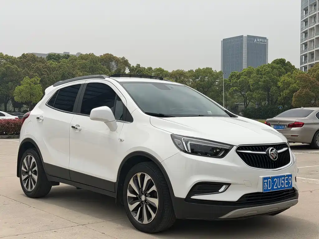 Encore 18 T Auto 2 WD Urban Elite