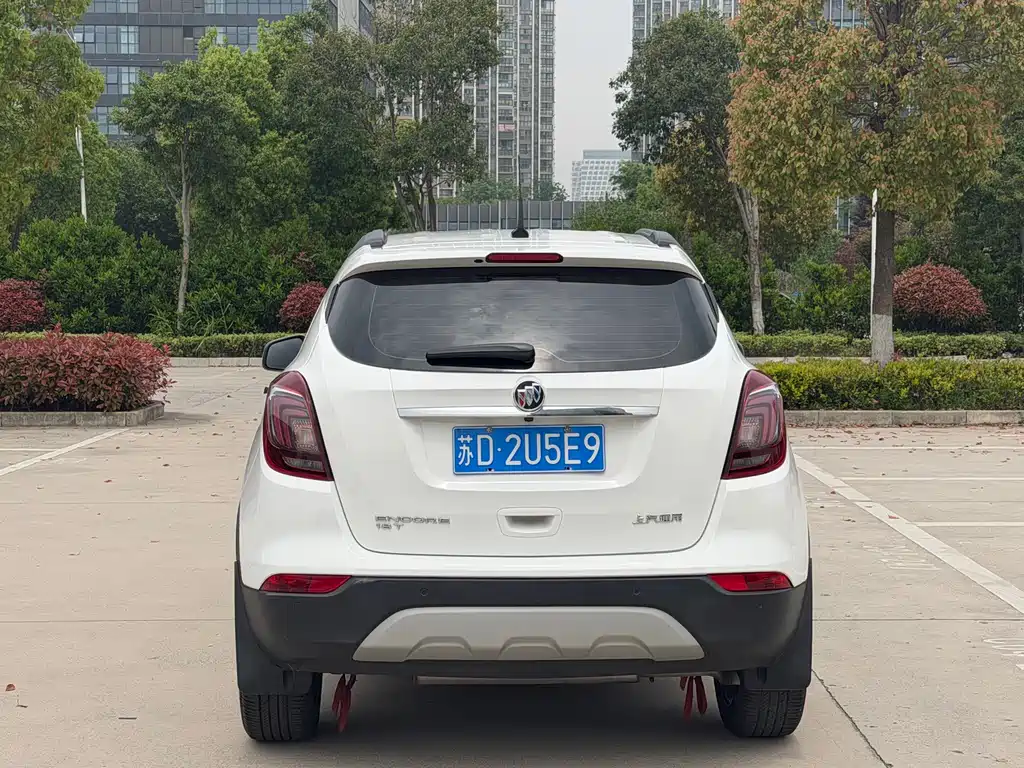 Encore 18 T Auto 2 WD Urban Elite