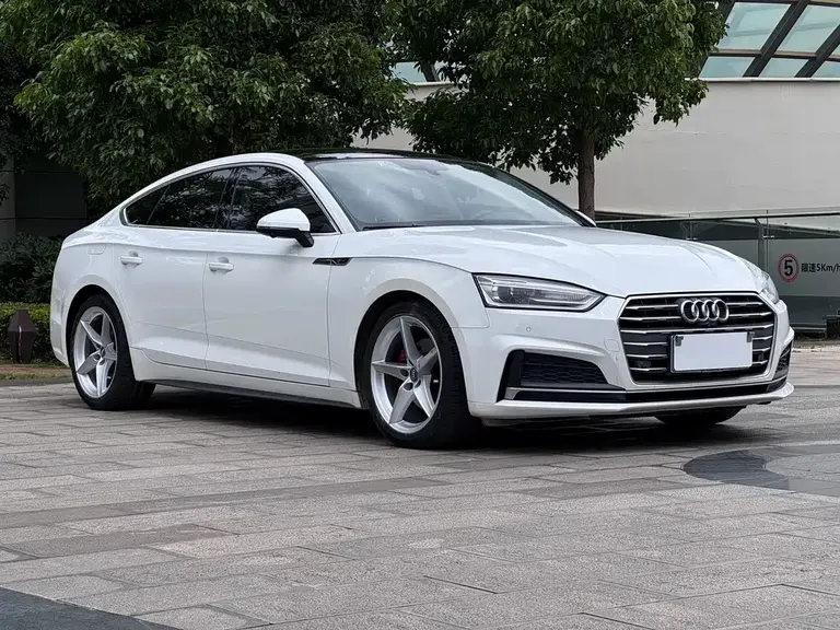 Audi A5 (Import) Sportback 40 TFSI Fashion