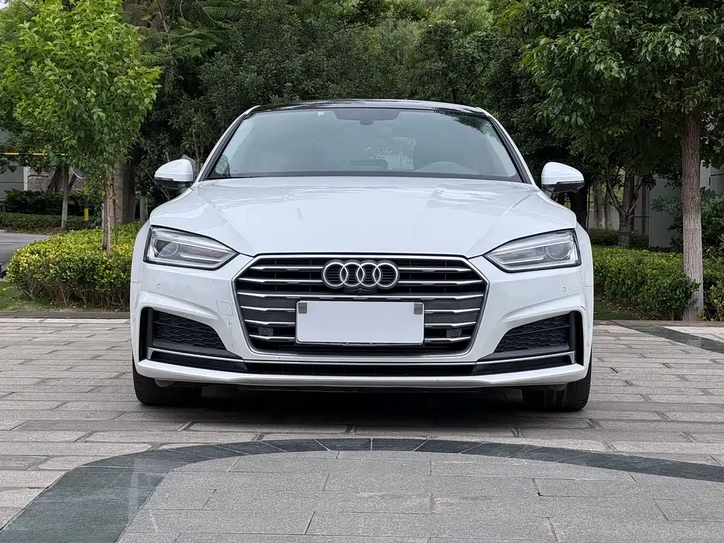 Audi A5 (Import) Sportback 40 TFSI Fashion