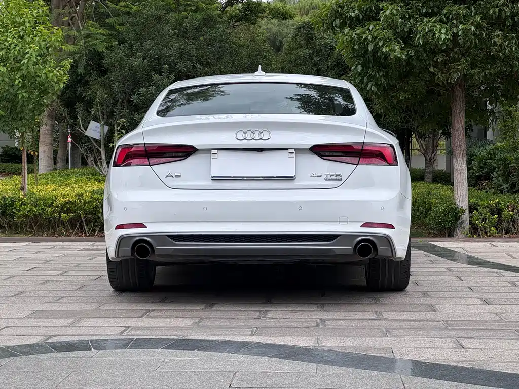 Audi A5 (Import) Sportback 40 TFSI Fashion