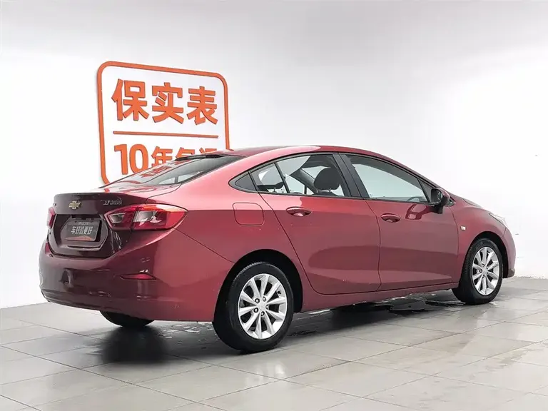 Chevrolet Cruze 320 Auto Pioneer Sunroof