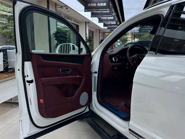 Bentayga 4.0 T V8