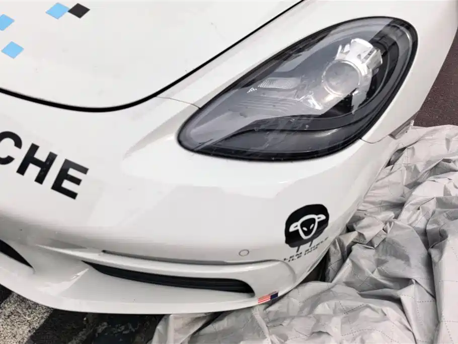 Porsche 718 Boxster 2.0 T