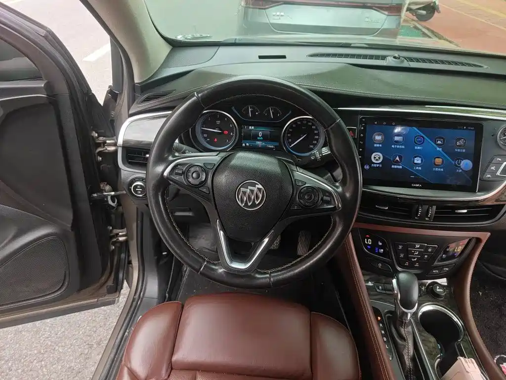 Envision Plus 28 T 4 WD Luxury